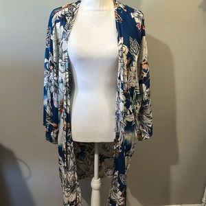 Jaase Blue Floral Cover up